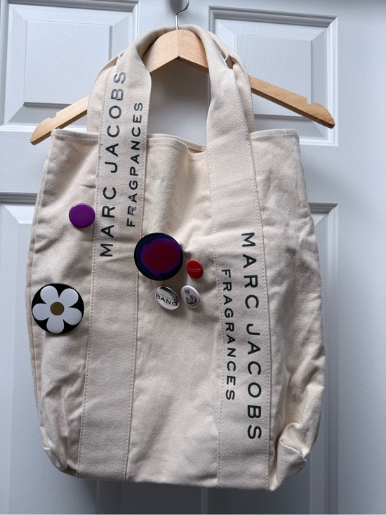 Marc Jacobs Handbags - MARC JACOBS Fragrances Promotional Tote Bag